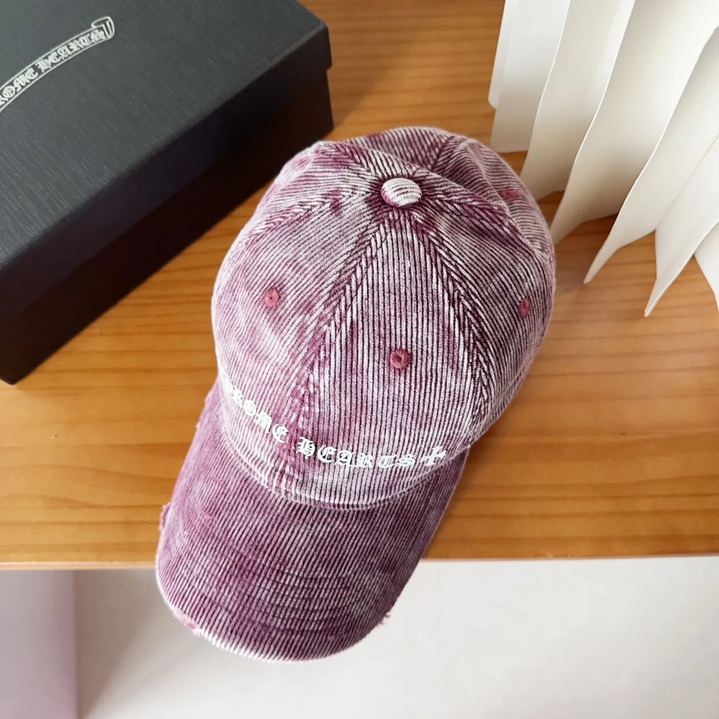 💰56 Chrome Hearts 💓Early autumn Korean style fashion retro distressed hole hat wear design versatile baseball cap peaked cap